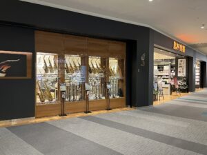 初心者がアルトサックスを買いに楽器屋へ行ってみた